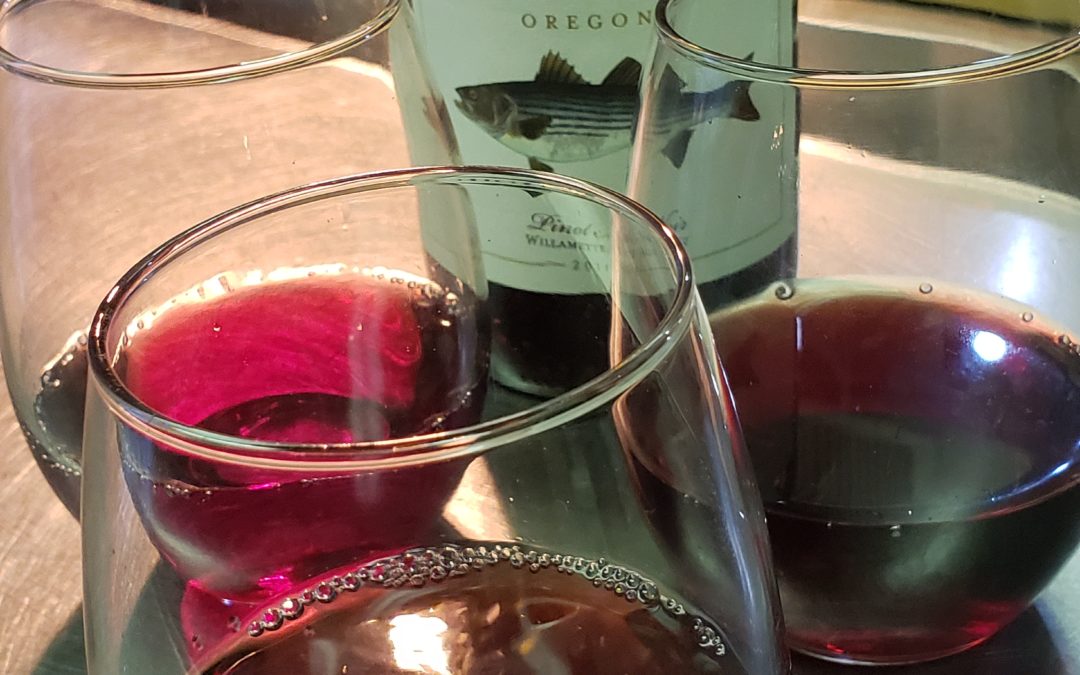 Kitchen Wine – High Hook Oregon Pinot Noir 2014